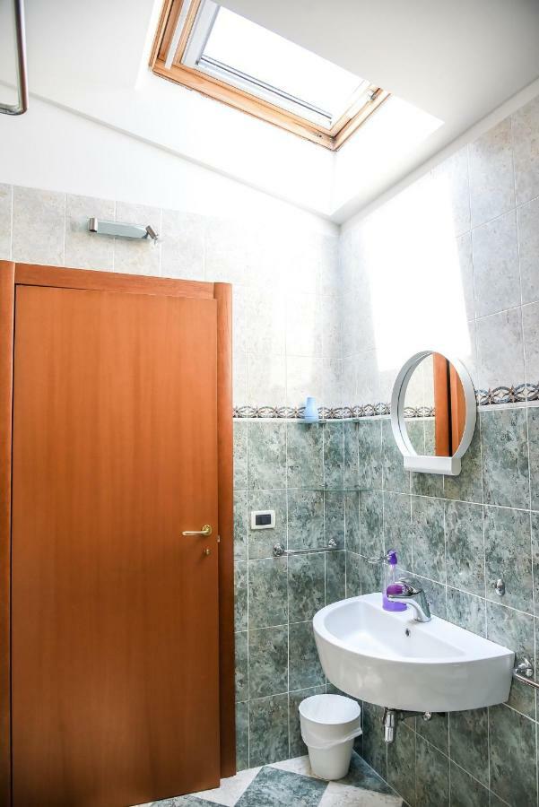 Attic Aries Apartment Montesilvano Ngoại thất bức ảnh